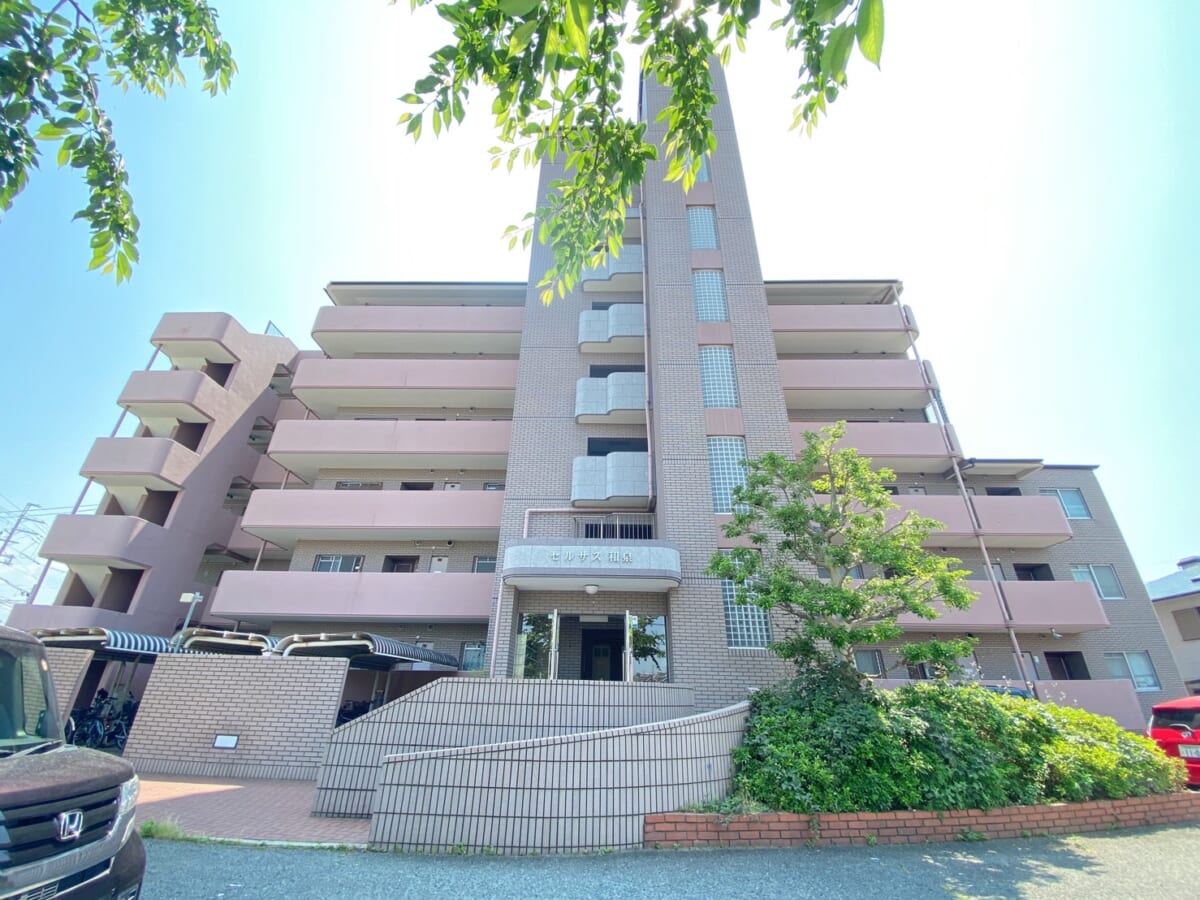  セルサス和泉 ｜和泉市観音寺町にある人気の振り分けタイプ2LDK物件！広々としたリビングと独立性の高い居室が魅力、オススメPt80！
